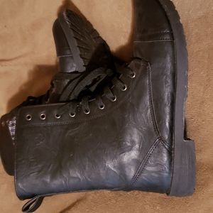 Blue Suade Shoes Brand, lace up boots, size 9, black